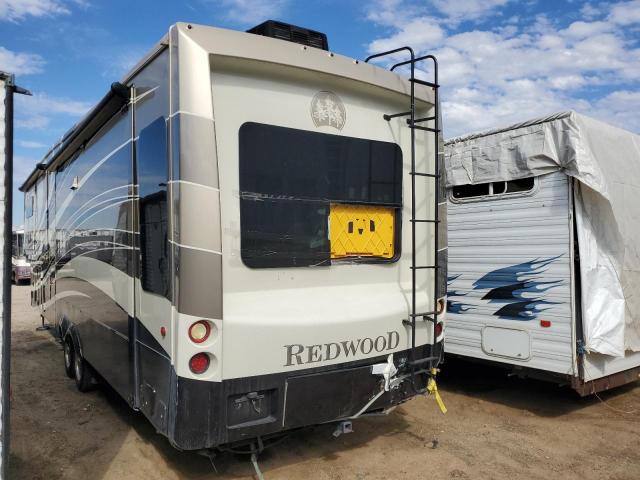 2015 Redwood Fifth whee VIN 4V0FC3825FR005326 COPART salvage auction — REAR END, CA - SALVAGE CERTIFICATE, sold $1,900 on 2026-07-09 (photo 3)