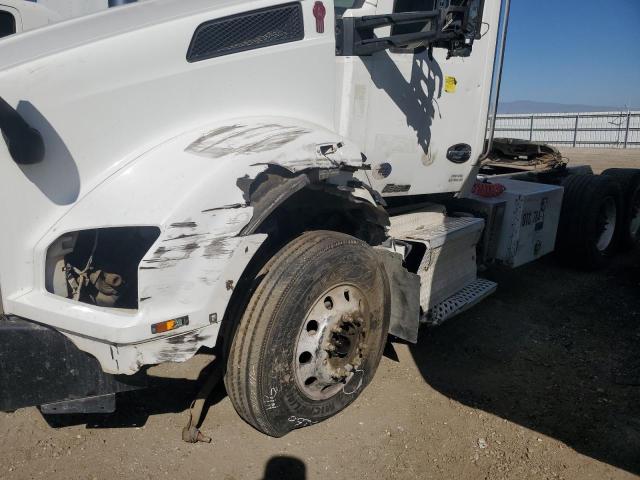 2019 Kenworth All models VIN 1XKZDK9X8KJ290139 COPART salvage auction — SIDE, DV, sold $5,100 on 2026-07-28 (photo 9)