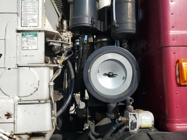 2010 Peterbilt All other VIN 3BPZL00X8AF719964 COPART salvage auction — NORMAL WEAR, CY, sold $1,500 on 2026-08-24 (photo 7)