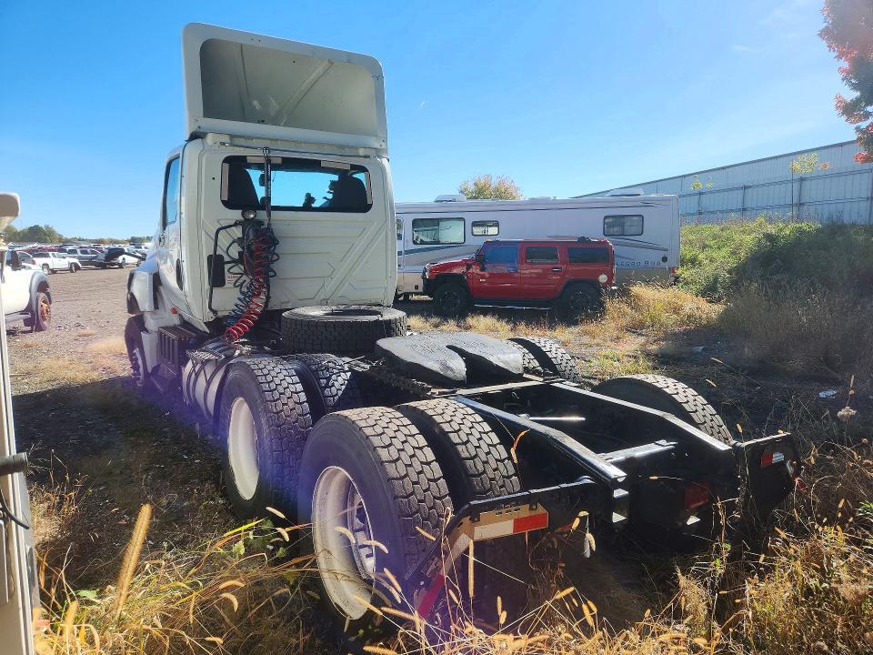 2022 International All other VIN 3HSDZAPR9NN548831 COPART salvage auction — ROLLOVER, CZ, sold $20,100 on 2026-10-20 (photo 2)