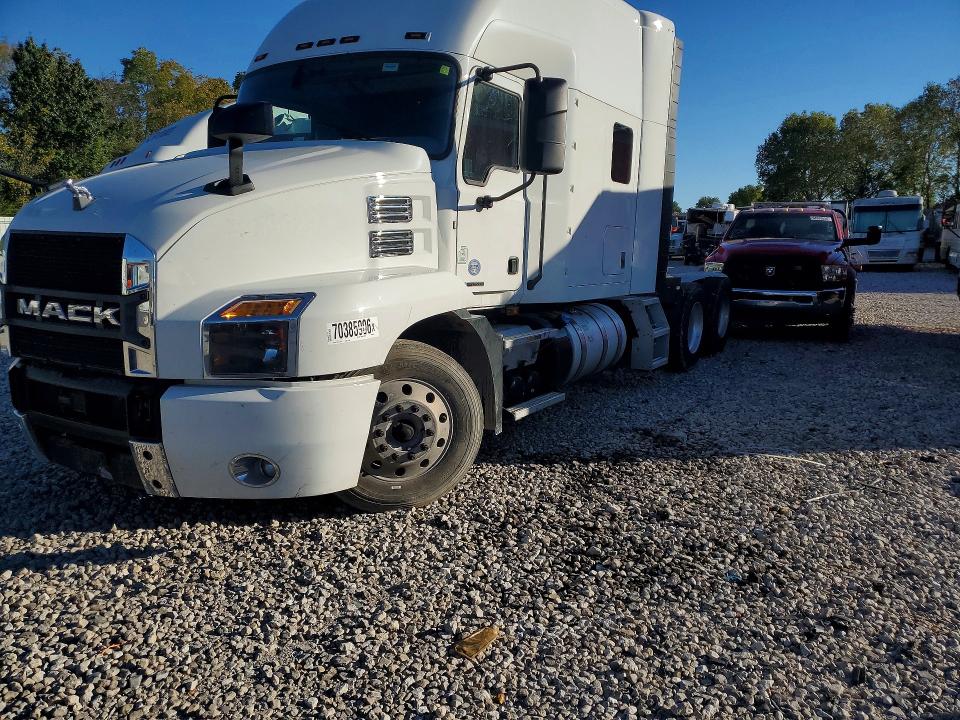 2022 Mack All other VIN 1M1AN4GY5NM027574 — COPART salvage auction photo