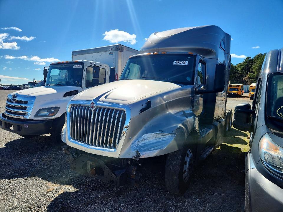 2018 International All other VIN 3HSDZAPR1JN055199 — COPART salvage auction photo
