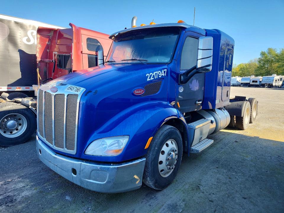 2017 Peterbilt All other VIN 1XPBDP9X9HD420686 — COPART salvage auction photo