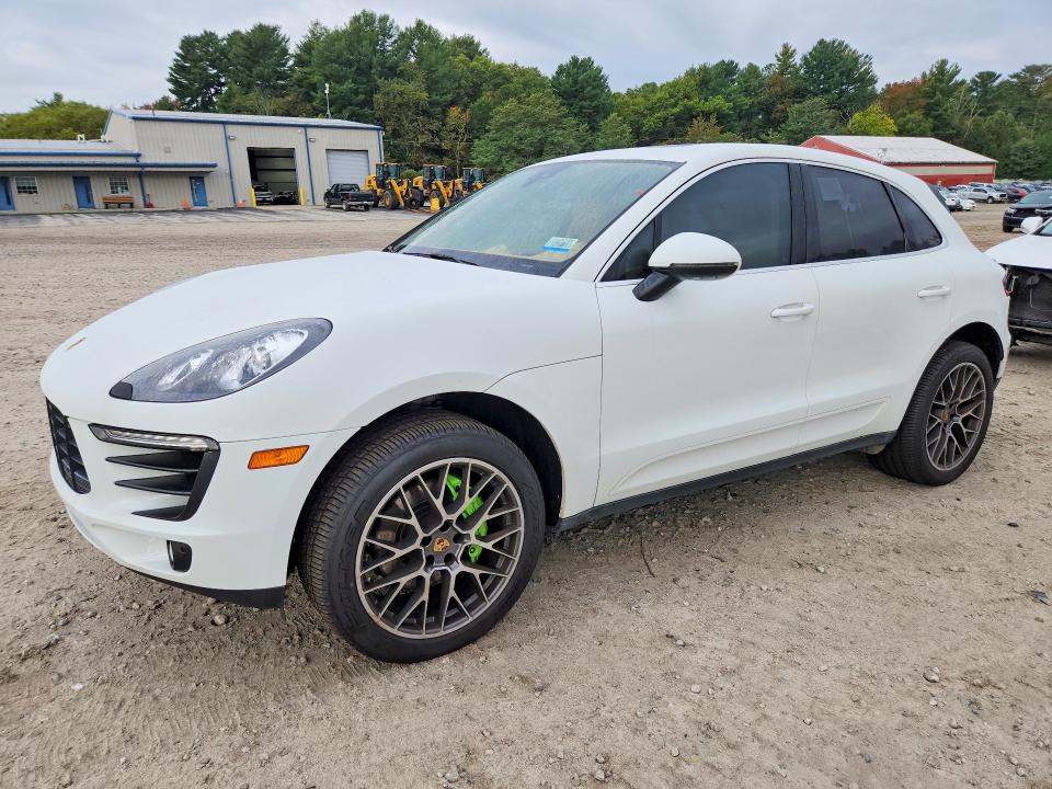 2015 Porsche Macan VIN WP1AB2A59FLB67645 COPART salvage auction — MECHANICAL, Salvage Title, sold $6,900 on 2026-10-15 (photo 1)