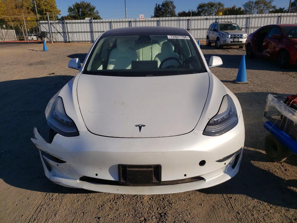 2020 Tesla Model 3 VIN 5YJ3E1EAXLF599095 COPART salvage auction — FRONT END, CA - SALVAGE CERTIFICATE, sold $7,900 on 2026-10-13 (photo 5)
