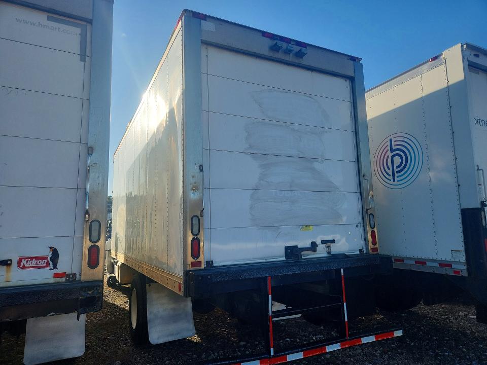 2018 Hino 268a VIN 5PVNJ8JR7J4S51557 COPART salvage auction — NORMAL WEAR, CT, sold $4,150 on 2026-10-15 (photo 2)