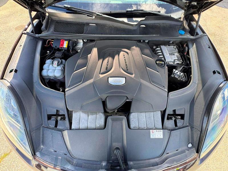 2021 Porsche Cayenne VIN WP1AA2AY2MDA03187 COPART salvage auction — NORMAL WEAR, CT, sold $100 on 2026-10-09 (photo 7)