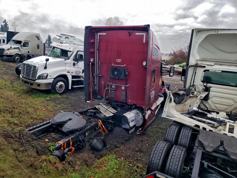 2022 Kenworth All other VIN 1XKYDP9X2NJ470472 COPART salvage auction — ALL OVER, OR - SALVAGE TITLE CERTIFICATE, sold $4,625 on 2026-08-02 (photo 4)