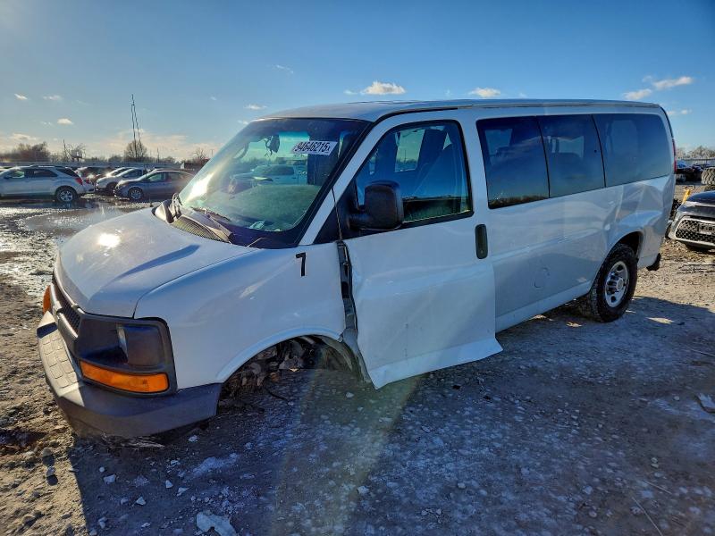 2015 Chev Express VIN 1GNWGPFG1F1271601 COPART salvage auction — UNDERCARRIAGE, Il - Salvage Certificate, sold $3,200 on 2026-07-08 (photo 1)