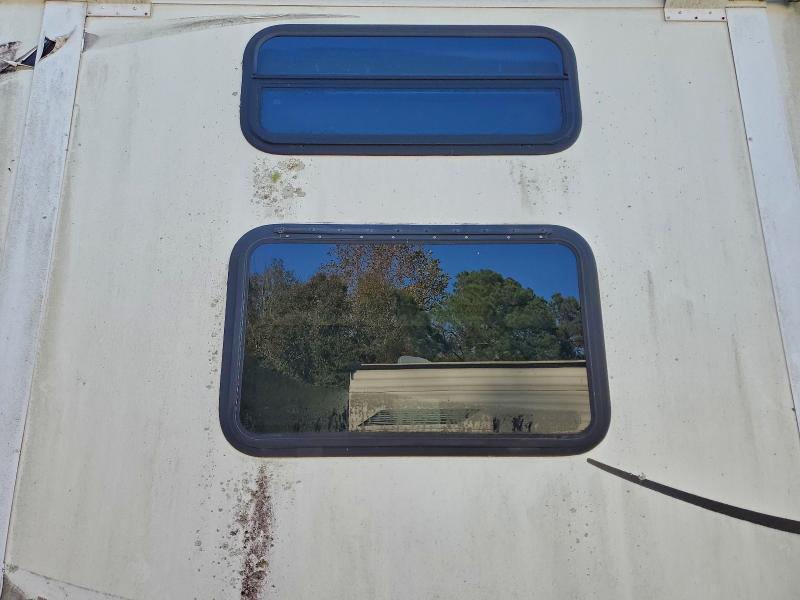 2007 Keystone rv 17r VIN 4YDF342207M733043 COPART salvage auction — NORMAL WEAR, CT, sold $125 on 2026-07-07 (photo 6)