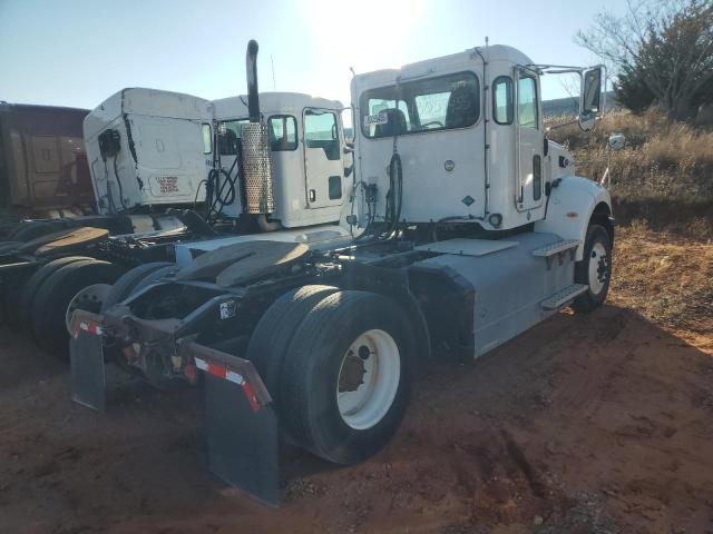 2017 Peterbilt All models VIN 1NP3A28X6HD421516 COPART salvage auction — MINOR DENT/SCRATCHES, OK - CERTIFICATE OF TITLE, sold $5,000 on 2026-07-09 (photo 4)