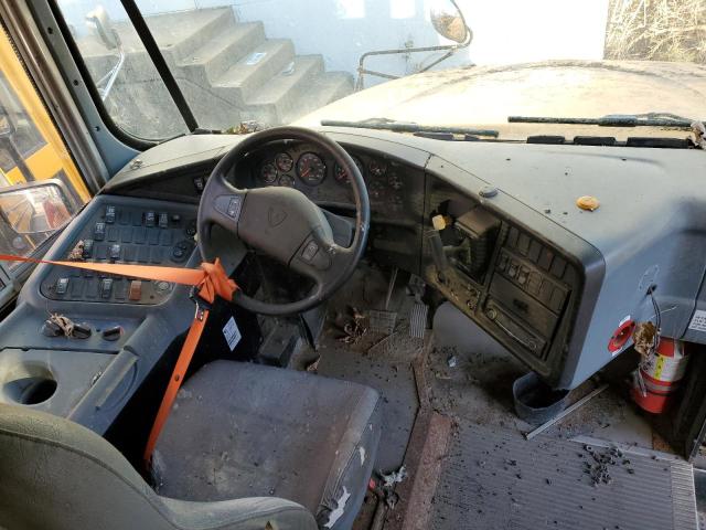 2013 Ic corporation Ce series VIN 4DRBUSKNXDB303410 COPART salvage auction — MINOR DENT/SCRATCHES, Ia - Certificate Of Title, sold $1,200 on 2026-07-08 (photo 5)