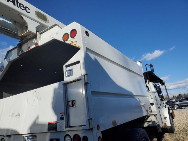 2019 Freightliner All models VIN 1FVACXFC6KHKM4668 COPART salvage auction — ALL OVER, SC, sold $15,000 on 2026-07-23 (photo 4)