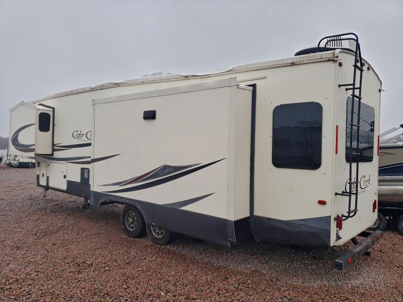 2018 Cedar creek Silverback VIN 4X4FCRL20JS219219 COPART salvage auction — ROOF, MN - CERT OF TITLE-SALVAGE, sold $9,100 on 2026-07-27 (photo 3)