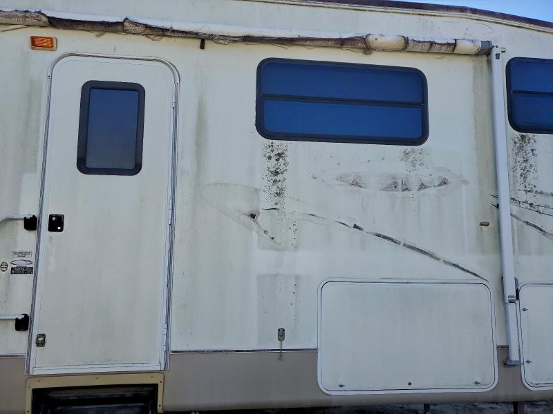 2007 Keystone rv 17r VIN 4YDF342207M733043 COPART salvage auction — NORMAL WEAR, CT, sold $125 on 2026-07-07 (photo 5)