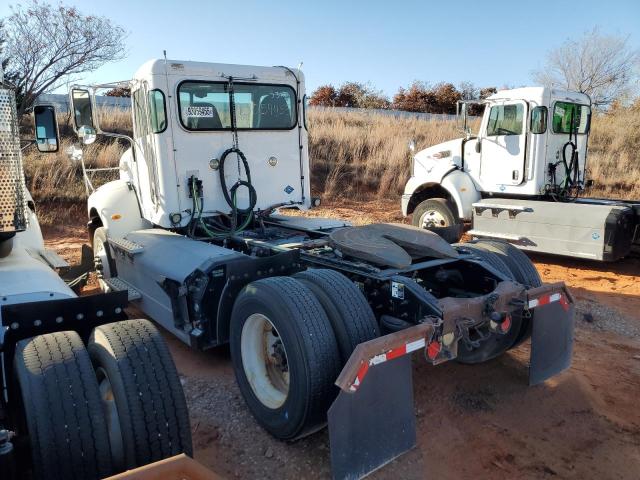 2017 Peterbilt All models VIN 1NP3A28X6HD421516 COPART salvage auction — MINOR DENT/SCRATCHES, OK - CERTIFICATE OF TITLE, sold $5,000 on 2026-07-09 (photo 3)