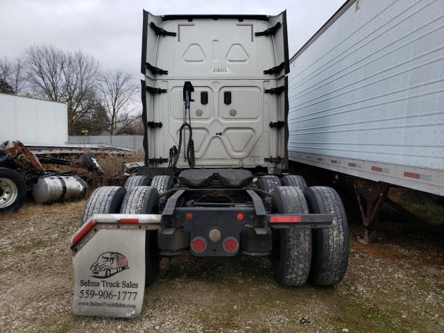 2017 Freightliner All other VIN 3AKJGLDR9HSHJ4911 COPART salvage auction — NORMAL WEAR, CT, sold $1,100 on 2026-07-09 (photo 9)