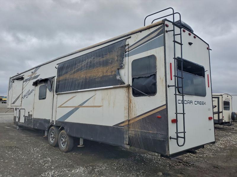 2022 Forest river Forest riv VIN 4X4FCRP21NS229323 COPART salvage auction — SIDE, KY - CERT OF TITLE-SALVAGE, sold $23,100 on 2026-07-30 (photo 3)