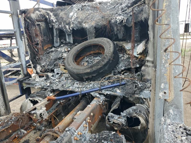 2019 Peterbilt All other VIN 1NPXLP9X9KD494166 COPART salvage auction — BURN, MA - CERT OF TITLE-SALVAGE (P), sold $7,100 on 2026-07-17 (photo 9)