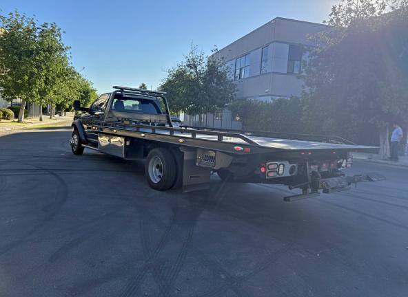 2020 Ram 5500 VIN 3C7WRMDL5LG238392 COPART salvage auction — Normal Wear, CA - SALVAGE CERTIFICATE (P), sold $27,250 on 2026-01-12 (photo 3)