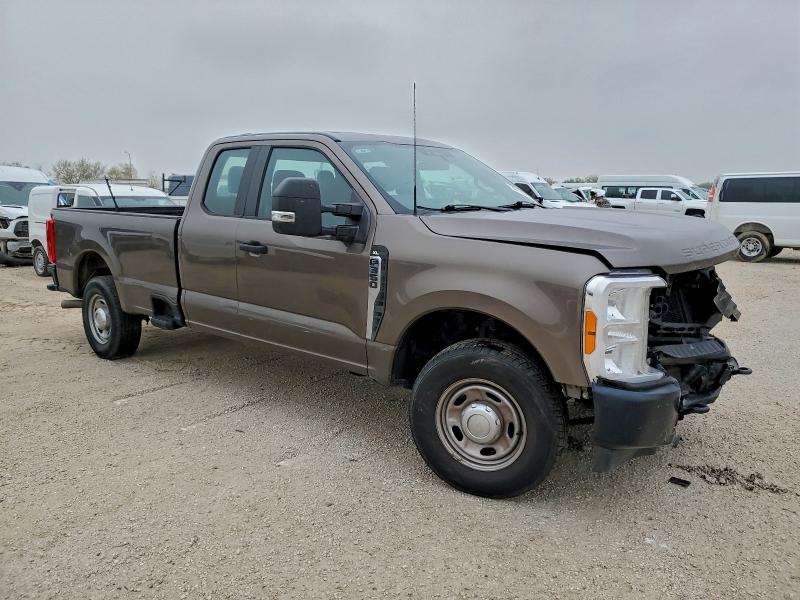 2023 Ford F350 VIN 1FT8X3AA6PED85083 COPART salvage auction — FRONT END, MO - SALVAGE CERTIFICATE OF TITLE, sold $14,900 on 2026-07-30 (photo 4)