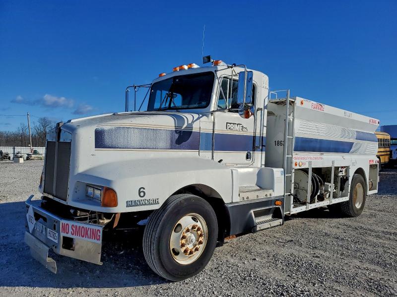 1989 Kenworth All models VIN 1XKAD59X2KS528379 COPART salvage auction — NORMAL WEAR, CT, sold $2,100 on 2026-07-06 (photo 2)