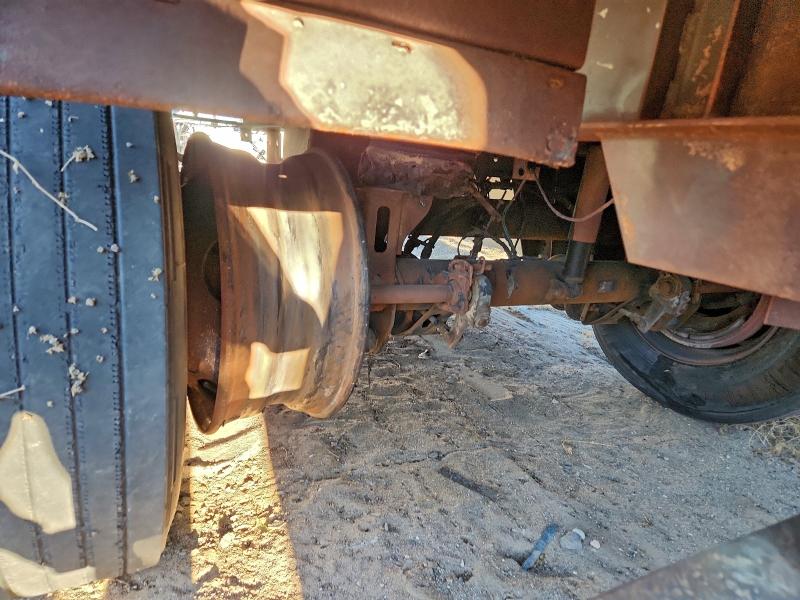 2009 Ggsd Dry van tr VIN 1GRAA561X9K207159 COPART salvage auction — BURN, IL - CERTIFICATE OF TITLE, sold $1,000 on 2026-07-16 (photo 9)