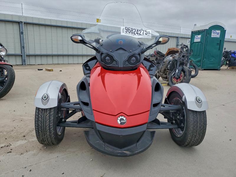 2009 Can-am Spyder VIN 2BXJAXA129V001498 COPART salvage auction — NORMAL WEAR, TX - CERTIFICATE OF TITLE, sold $1,800 on 2026-07-02 (photo 2)