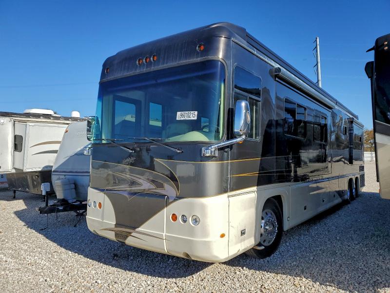 2006 Foretravel motorhome Motorhome VIN 1F98D54206N054784 COPART salvage auction — MINOR DENT/SCRATCHES, CT, sold $14,200 on 2026-07-30 (photo 2)
