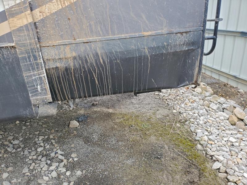 2022 Forest river Forest riv VIN 4X4FCRP21NS229323 COPART salvage auction — SIDE, KY - CERT OF TITLE-SALVAGE, sold $23,100 on 2026-07-30 (photo 9)