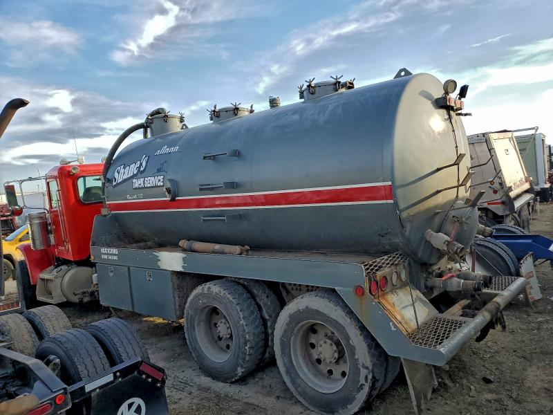 2011 Peterbilt tractor All models VIN 1NPTLU0XXBD126492 COPART salvage auction — FRONT END, KS - CERT OF TITLE-SALVAGE, sold $575 on 2026-07-23 (photo 3)