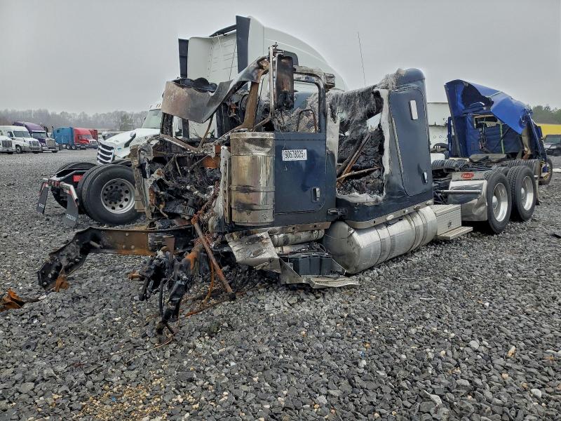 2020 Peterbilt All other VIN 1NPXGGGG80D734442 COPART salvage auction — BURN, TN - NON-REPAIRABLE CERTIFICATE, sold $225 on 2026-07-07 (photo 2)