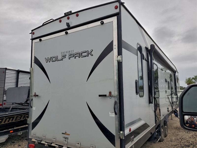 2021 Forest river All models VIN 5ZT3CTXB7M1216147 COPART salvage auction — SIDE, TX - SALVAGE VEHICLE TITLE, sold $18,300 on 2026-07-28 (photo 4)