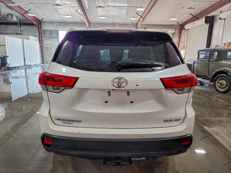 2018 Toyota Highlander VIN 5TDJZRFH6JS880566 COPART salvage auction — FRONT END, Ne - Cert Of Title-Salvage, sold $8,400 on 2026-07-08 (photo 6)