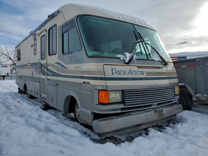 2000 Other Fleetwood VIN 1GBKP37N7R3307463 COPART salvage auction — FRONT END, WI - JUNKED VEHICLE BILL OF SALE, sold $650 on 2026-07-28 (photo 9)