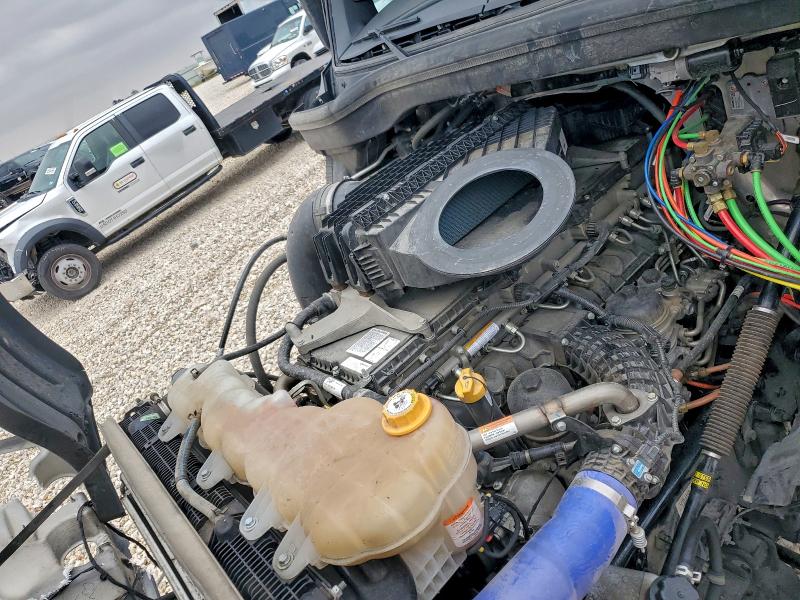 2025 Freightliner All other VIN 3AKJHHDR9SSVW8041 COPART salvage auction — ROLLOVER, TX - SALVAGE VEHICLE TITLE, sold $42,750 on 2026-07-16 (photo 7)