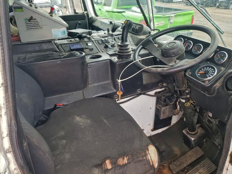 2007 Autocar llc Xpeditor w VIN 5VCDC6MF37H204817 COPART salvage auction — MINOR DENT/SCRATCHES, ID - CERT OF TITLE-JUNK, sold $70 on 2026-07-30 (photo 9)