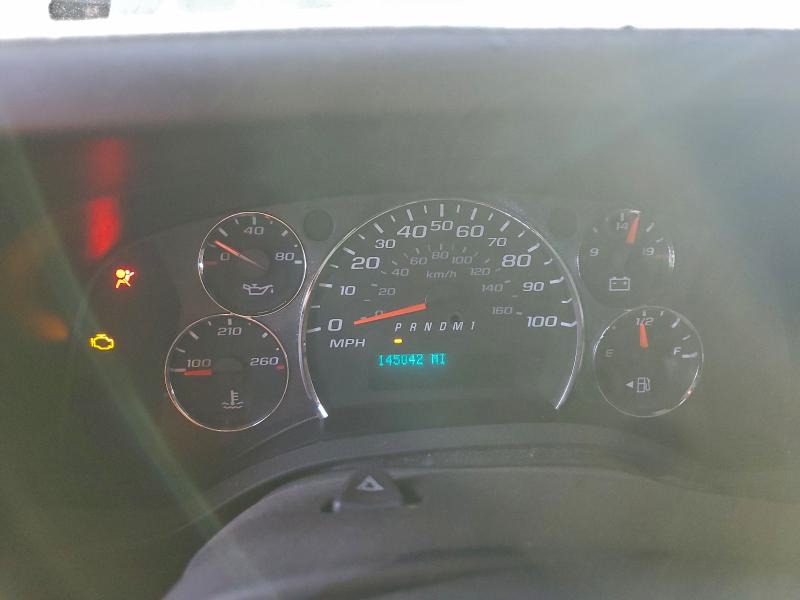 2011 Chev Express VIN 1GB3G3BG2B1174464 COPART salvage auction — MINOR DENT/SCRATCHES, CT - CERTIFICATE OF TITLE, sold $3,000 on 2026-07-28 (photo 9)