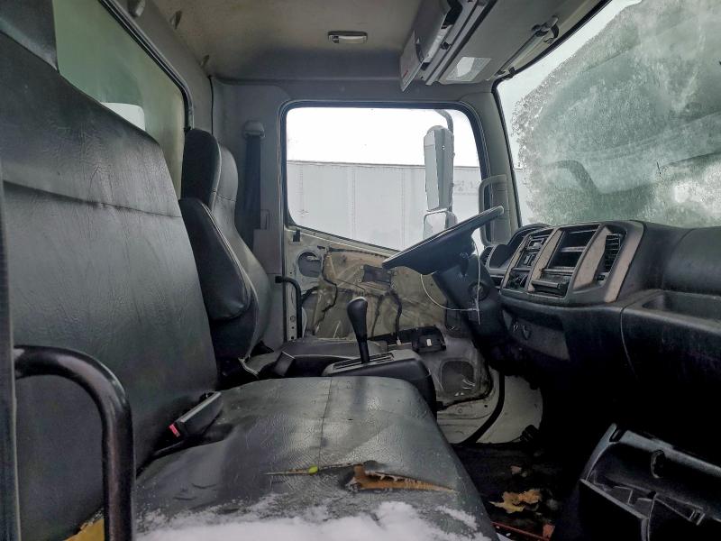 2018 Hino All models VIN 5PVNE8JV4J4S56491 COPART salvage auction — REAR END, CT, sold $1,950 on 2026-07-20 (photo 5)