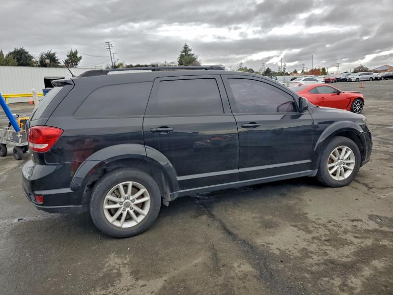 2016 Dodge Journey VIN 3C4PDDBGXGT159805 COPART salvage auction — MINOR DENT/SCRATCHES, Ca - Dis/Dlr/Exp Only Clean Title, sold $875 on 2026-07-27 (photo 3)