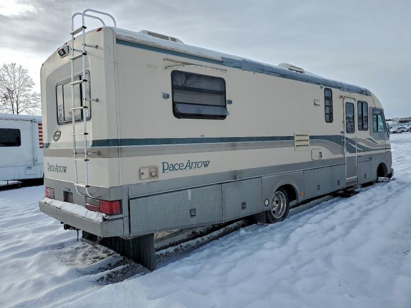 2000 Other Fleetwood VIN 1GBKP37N7R3307463 COPART salvage auction — FRONT END, WI - JUNKED VEHICLE BILL OF SALE, sold $650 on 2026-07-28 (photo 4)