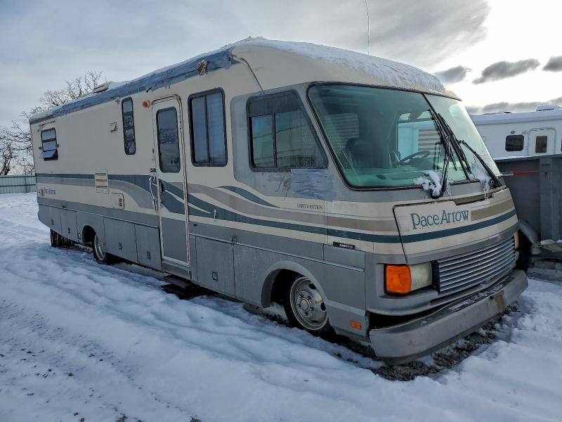 2000 Other Fleetwood VIN 1GBKP37N7R3307463 COPART salvage auction — FRONT END, WI - JUNKED VEHICLE BILL OF SALE, sold $650 on 2026-07-28 (photo 1)